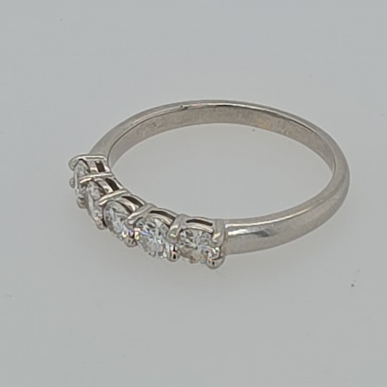 Pre Owned Platinum 5 Stone Diamond Ring ZB840